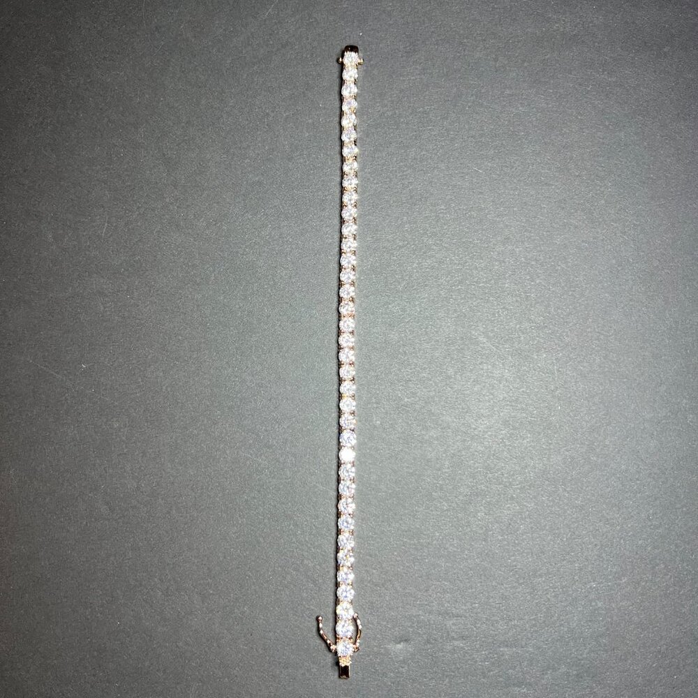 JCM CZ Cubic Zirconia Rose Gold Tone Elegant Tennis Bracelet 8" - Picture 4 of 6